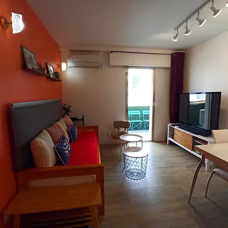 Apartamento 5 Pers, 2 Chambres, Parking Voiture Citadine Ou Compact Suv, Terrasse, Climatisation